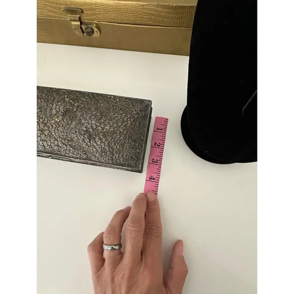 Vintage Fine Jewelry Box Heavy Celluloid box satin silk lined - Picture 4 of 12